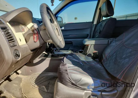 2008 Mazda Tribute S из США, поврежденный, VIN 4F2CZ06178KM10202